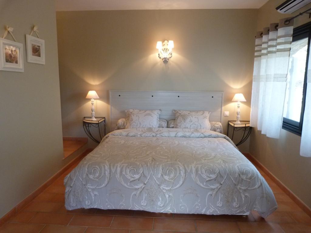La Bastide Des Senteurs Hotel Peymeinade Room photo